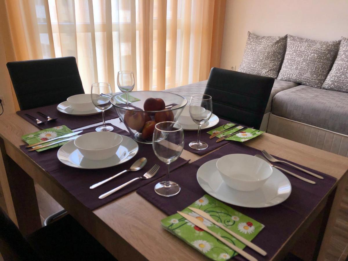 Grand Saharov Apartman Várna Kültér fotó