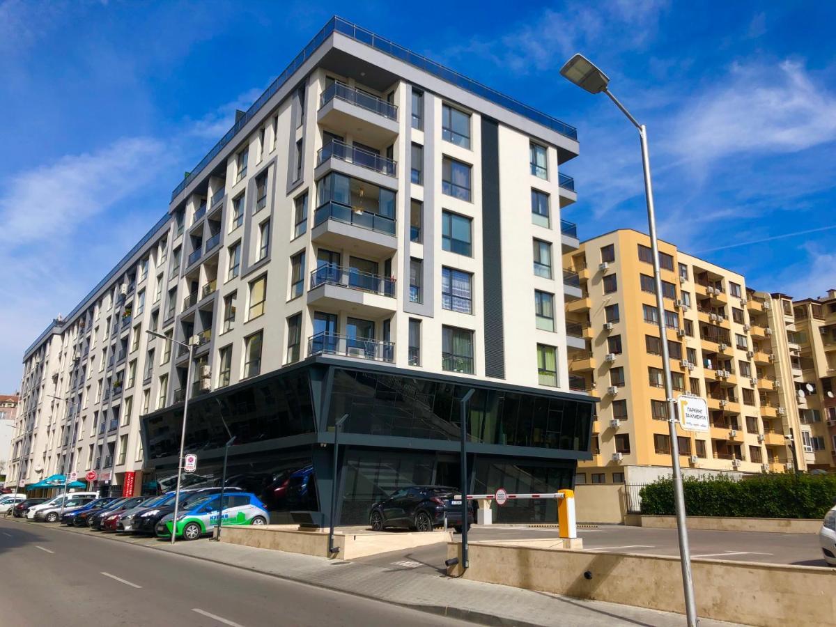 Grand Saharov Apartman Várna Kültér fotó