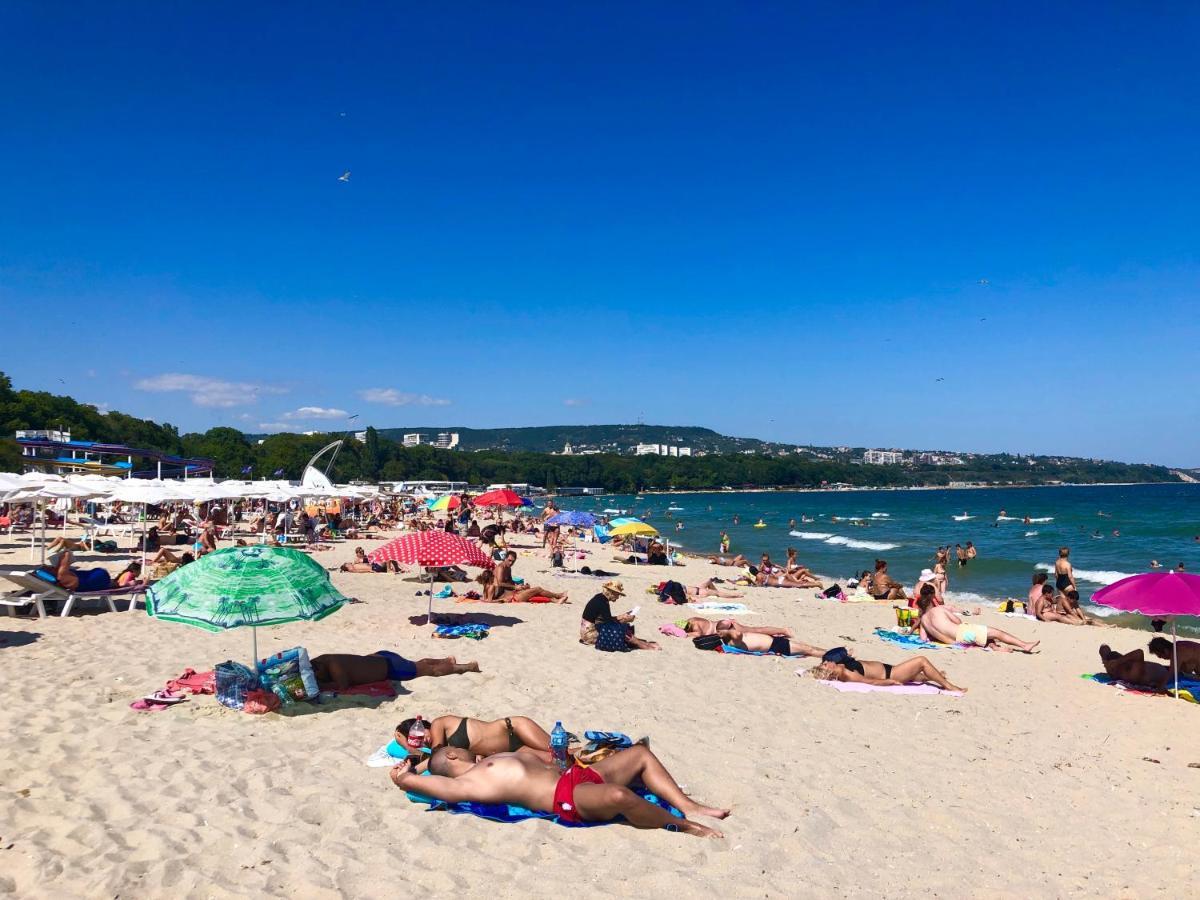 Grand Saharov Apartman Várna Kültér fotó