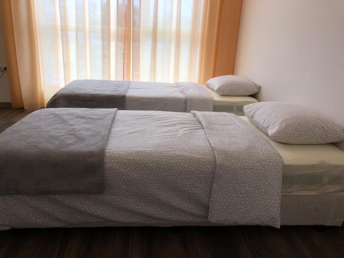 Grand Saharov Apartman Várna Kültér fotó