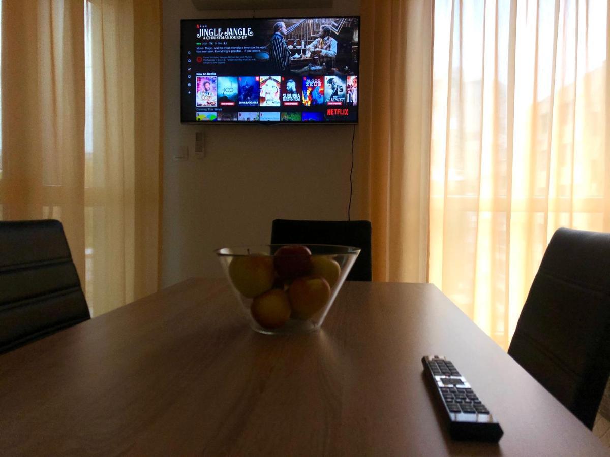 Grand Saharov Apartman Várna Kültér fotó